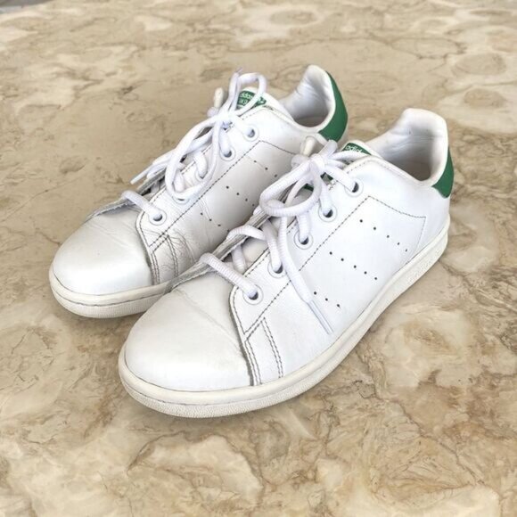 Adidas Stan Smith Sneakers - Picture 2 of 11